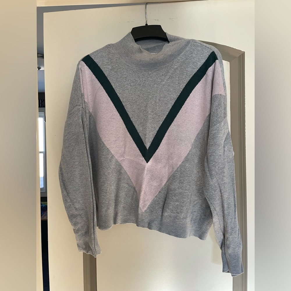 Turtleneck Sweater - Old Navy - Size XL - Good Condition